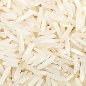 arroz-basmati-branco-nao-cozido-de-grao-longo-close-up_696657-29551